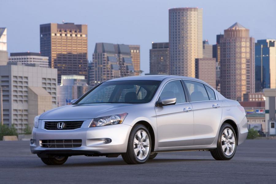  Honda Accord 2008 года  (US) (фото 46 из 47)